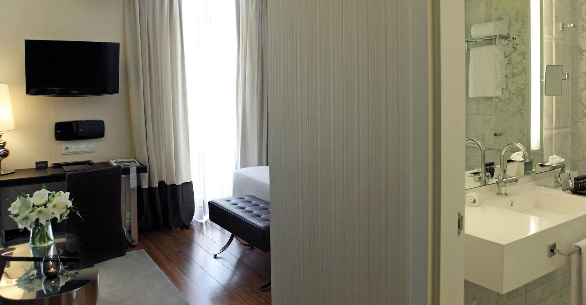 Hotel Unico Madrid, Small Luxury Hotels Bagian luar foto