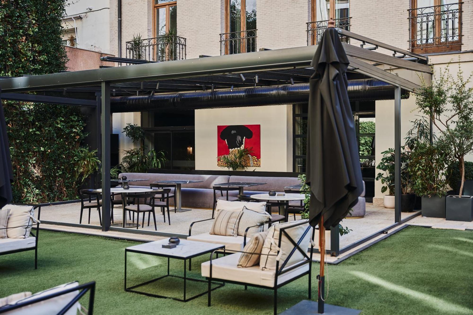 Hotel Unico Madrid, Small Luxury Hotels Bagian luar foto