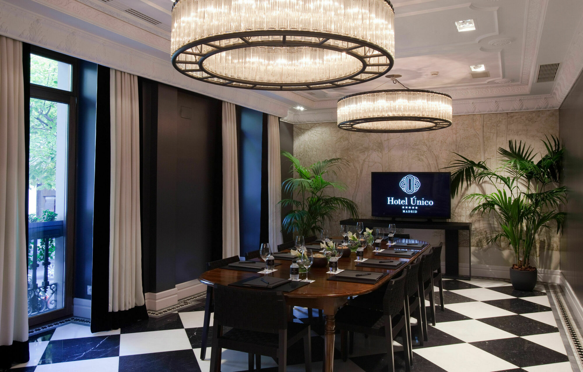 Hotel Unico Madrid, Small Luxury Hotels Bagian luar foto